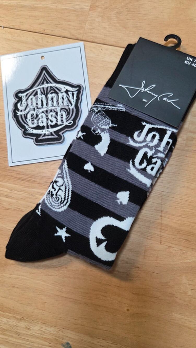 Johnny Cash Socks & Patch Set Guitars 'n Guns Merch Traffic Official Rock Off
